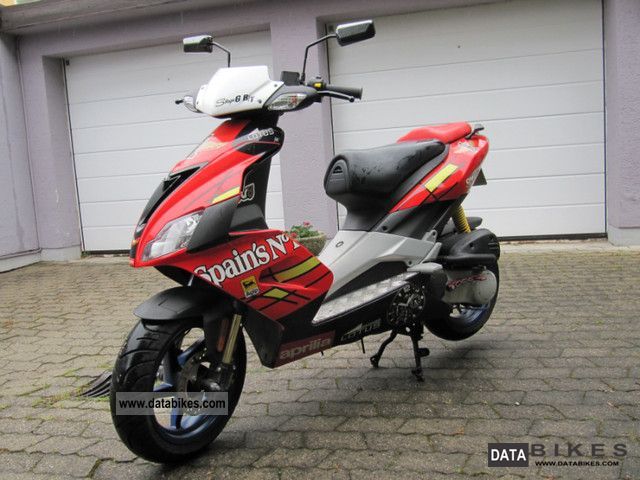2009 Aprilia  SR 50 R Motorcycle Scooter photo