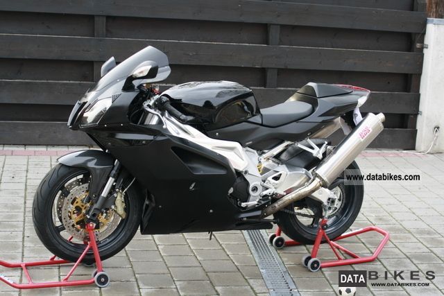2004 Aprilia  RSV 1000 RR Motorcycle Sports/Super Sports Bike photo