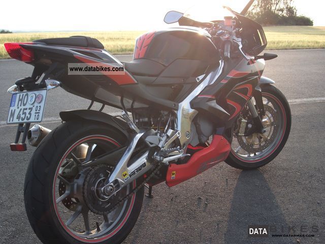 2009 Aprilia  RS125 Motorcycle Lightweight Motorcycle/Motorbike photo