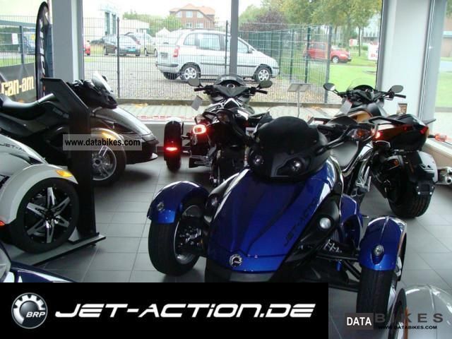 2011 BRP  Can Am Spyder SE5 RS 2010 Motorcycle Trike photo