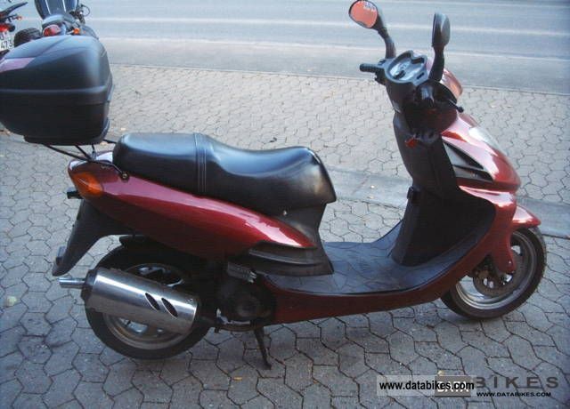 1999 Daelim  Otello 125 Engine newly overhauled Motorcycle Scooter photo