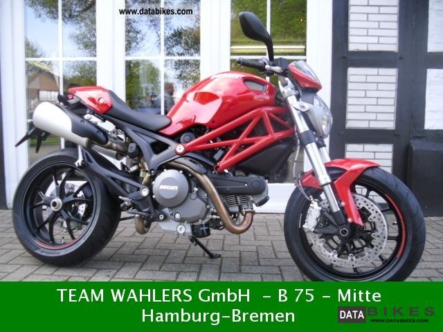 2011 Ducati  MONSTER 796 Motorcycle Motorcycle photo