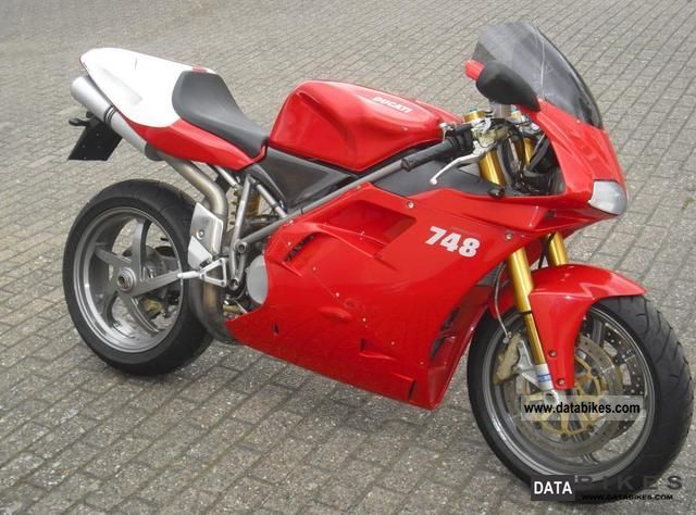 2001 Ducati  748 R Motorcycle Sports/Super Sports Bike photo