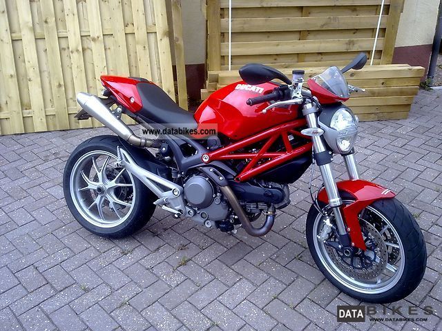 2010 Ducati  Monster 1100 ABS from 1 Hand Motorcycle Naked Bike photo