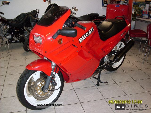 1994 Ducati  907 I.E. Collector's item, offering top condition!! Motorcycle Sports/Super Sports Bike photo