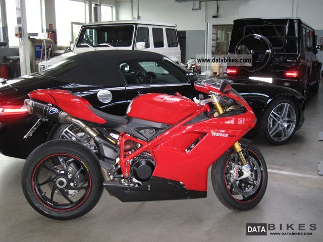2011 Ducati  1198 SP NP 26.000, - Motorcycle Sports/Super Sports Bike photo