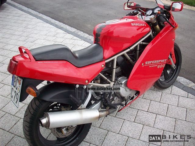 1994 Ducati  600 SS / C Super Sport Motorcycle Sports/Super Sports Bike photo