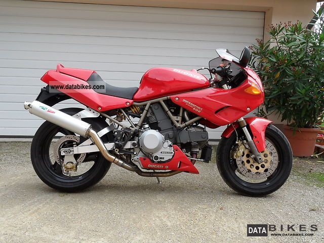 1996 Ducati  900SS Motorcycle Sports/Super Sports Bike photo