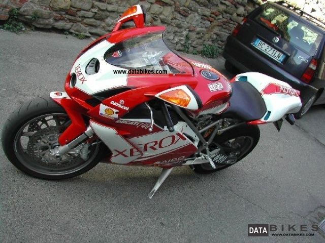 2003 Ducati  749 749 (2003 - 07) Motorcycle Sports/Super Sports Bike photo