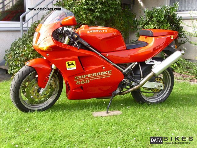 1994 Ducati  888 S1 Motorcycle Sports/Super Sports Bike photo