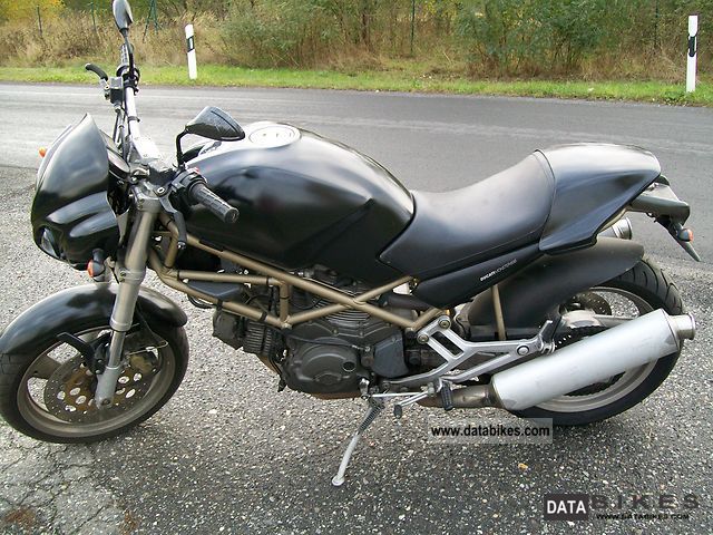 1999 Ducati  M600 Motorcycle Naked Bike photo