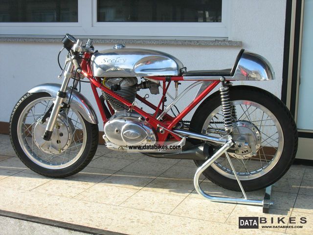 1971 Ducati  250 D Motorcycle Racing photo