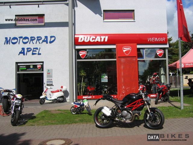 2011 Ducati  Monster 1100 EVO red frame black parts Motorcycle Naked Bike photo