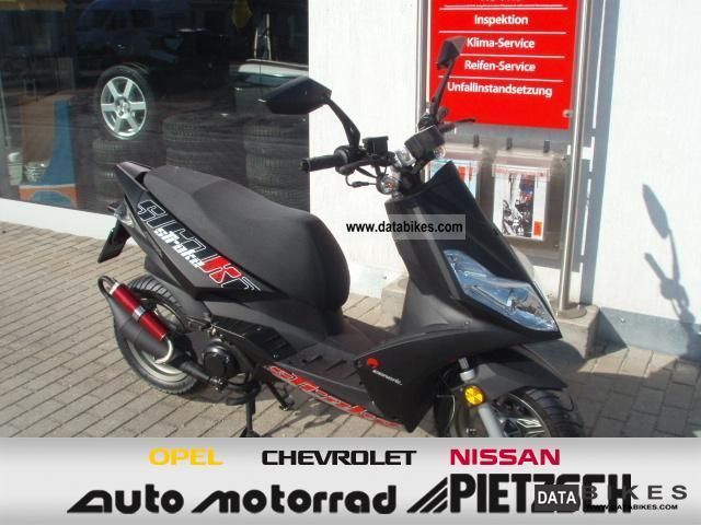 2011 Generic  ² 50 XOR Stroke ACTION Motorcycle Scooter photo