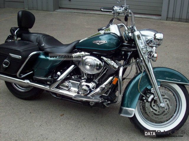 2002 Harley Davidson  Road King Classic Motorcycle Chopper/Cruiser photo