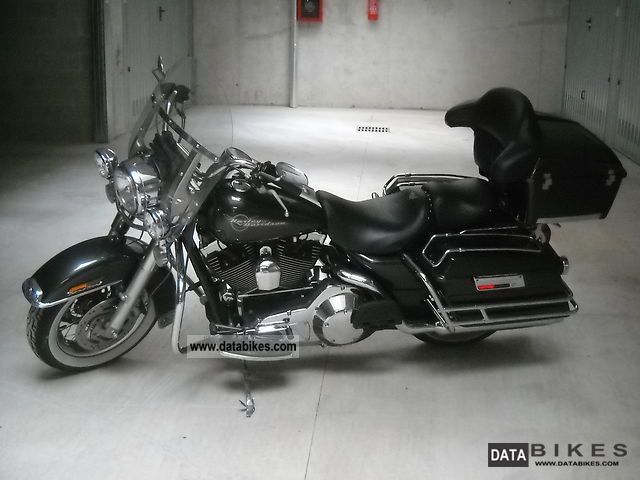 2004 Harley Davidson  Road king con molti accessori Motorcycle Sport Touring Motorcycles photo