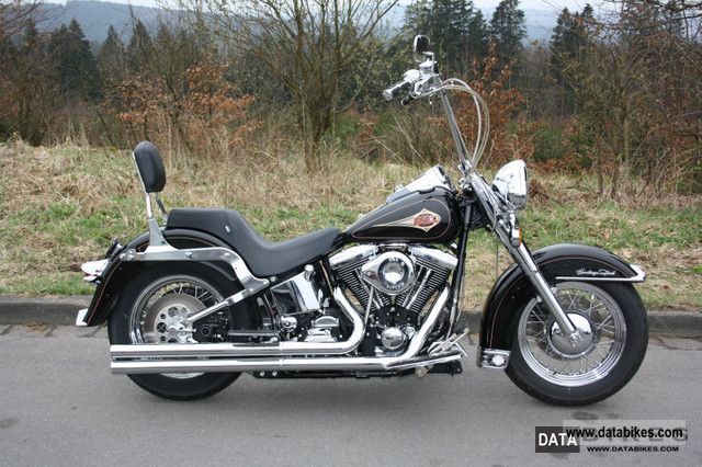 1999 Harley Davidson  FLSTC Heritage Softail Classic Motorcycle Chopper/Cruiser photo