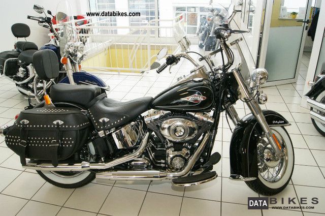2011 Harley Davidson  FLSTC Heritage Softail 2nd hand Motorcycle Chopper/Cruiser photo