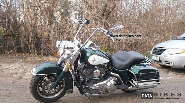 2011 Harley Davidson  ROAD KING Motorcycle Chopper/Cruiser photo