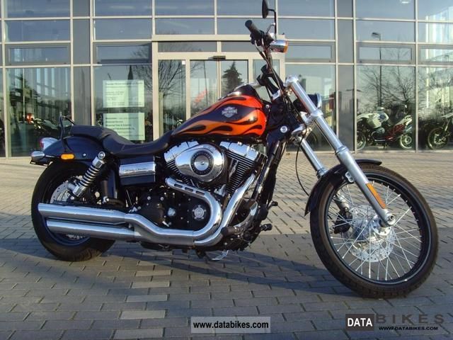 2011 Harley Davidson  Dyna Wide Glide FXDWG Motorcycle Chopper/Cruiser photo