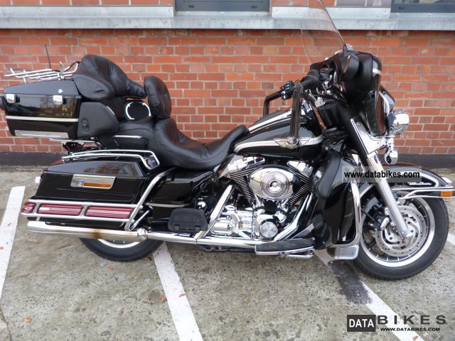 thumbnail image 2 of Black & Grey American Flag Dash Insert. 08-22 Road Glide Electra & Ultra Classic 2 of 3