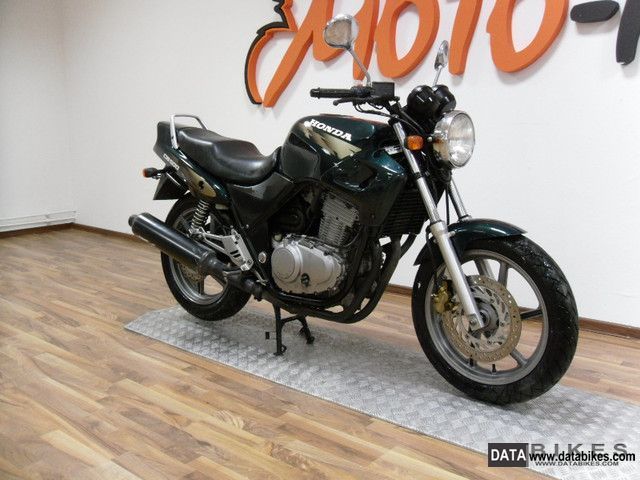 1997 Honda  CB 500 Motorcycle Naked Bike photo