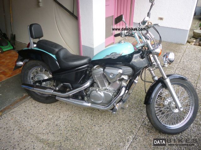 1997 Honda  Custom Shadow V2 Motorcycle Motorcycle photo