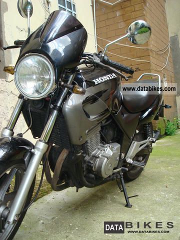 1998 Honda  CB 500 Motorcycle Naked Bike photo