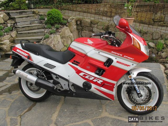 1992 Honda  CBR 1000 F Motorcycle Sport Touring Motorcycles photo