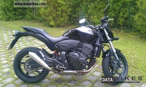2010 Honda  Hornet 600 Motorcycle Motorcycle photo