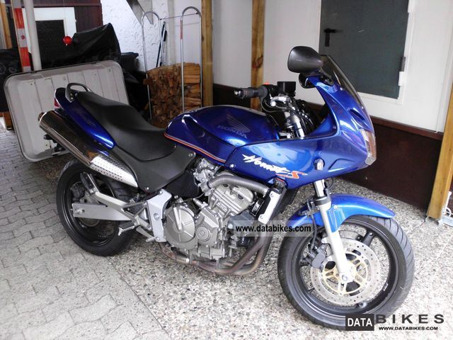 2004 Honda  CB600F Hornet Motorcycle Motorcycle photo