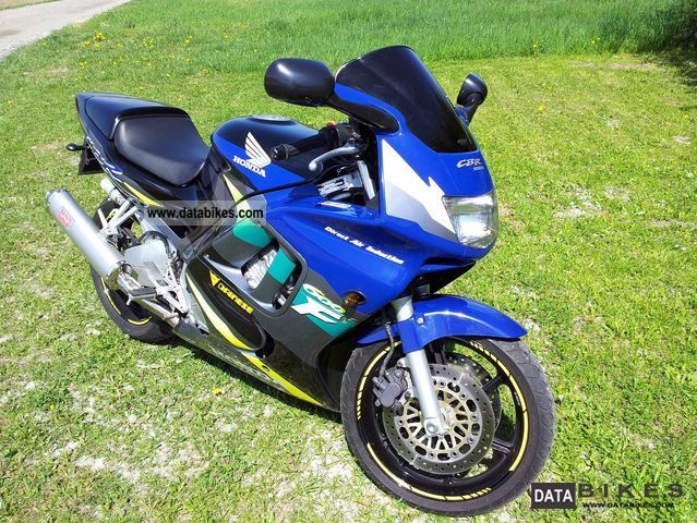 1996 Honda  CBR 600 F Motorcycle Sports/Super Sports Bike photo