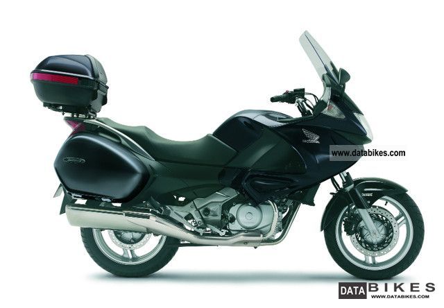 2011 Honda  NT 700 Deauville travel - 50 Years Edition Motorcycle Tourer photo