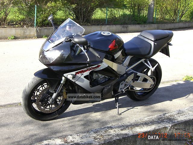 honda cbr 900 2000