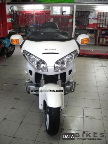 2010 Honda 1800 GOLDWING ABS