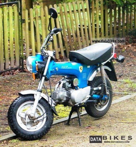 1994 Honda  Dax Motorcycle Lightweight Motorcycle/Motorbike photo
