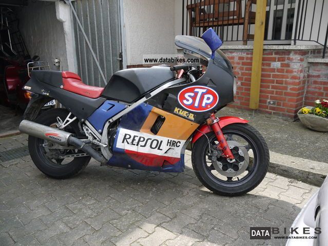 1988 Honda  VF1000R Motorcycle Sports/Super Sports Bike photo