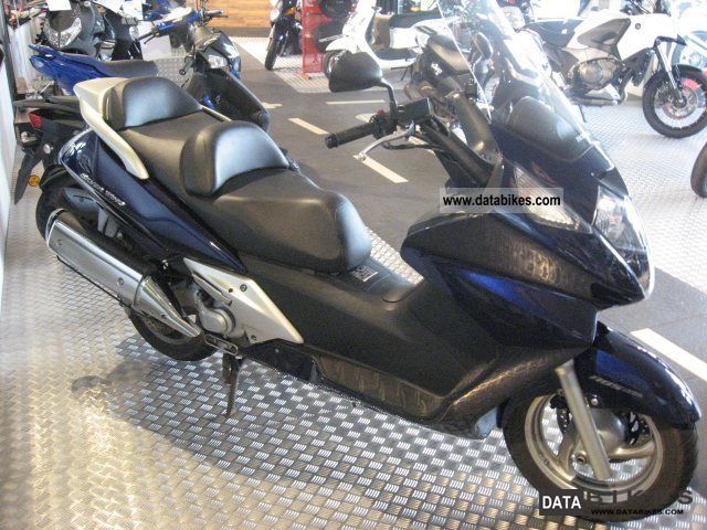 2008 Honda  FSS 600 Silver Wing with ABS Motorcycle Scooter photo