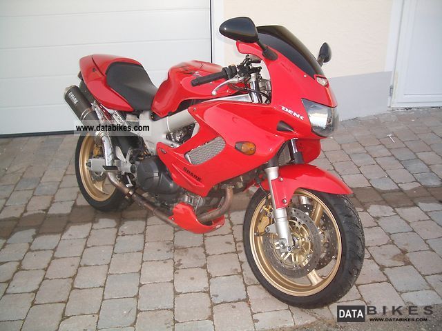 1998 Honda  VTR Motorcycle Sports/Super Sports Bike photo