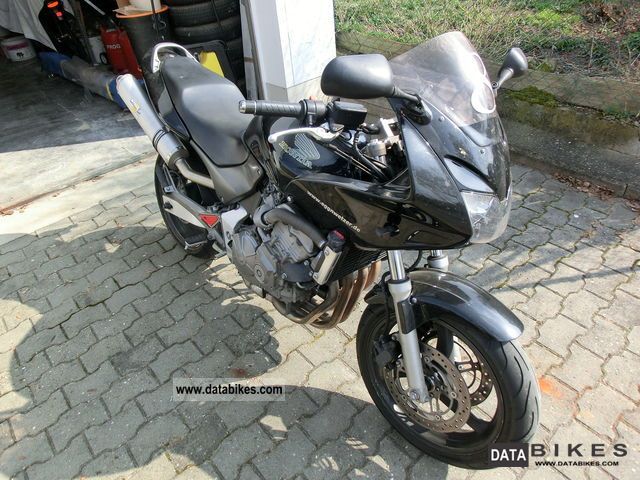 2001 Honda  CB 600 S Hornet Motorcycle Sport Touring Motorcycles photo