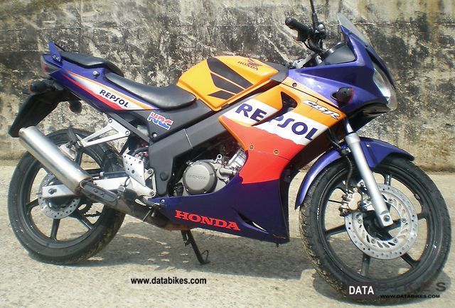 2005 Honda  CBR Motorcycle Lightweight Motorcycle/Motorbike photo