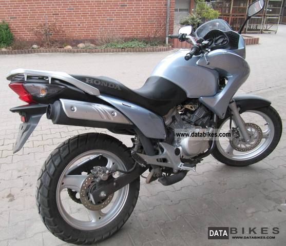 2008 Honda  Varandero Motorcycle Lightweight Motorcycle/Motorbike photo