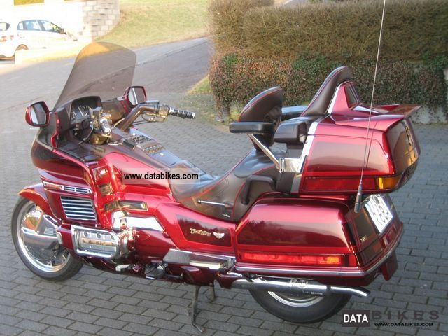 1996 Honda  GL 1500 Motorcycle Tourer photo