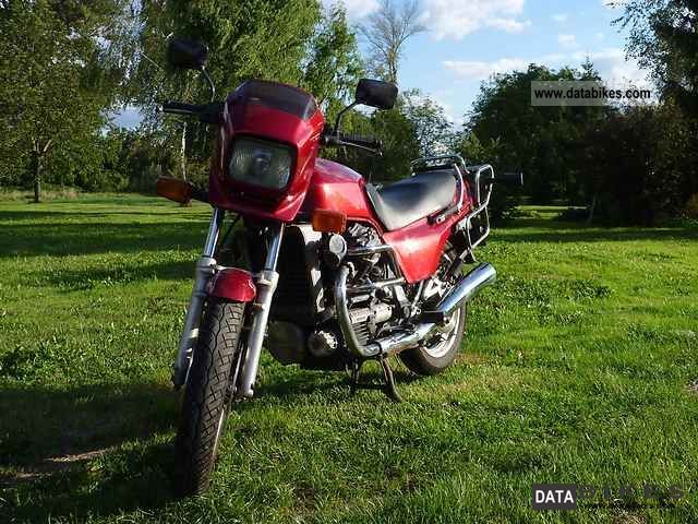 1985 Honda  CX 650 E Motorcycle Tourer photo