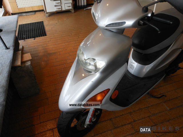 2004 Honda  SFX 50 - 25km / h Motorcycle Scooter photo