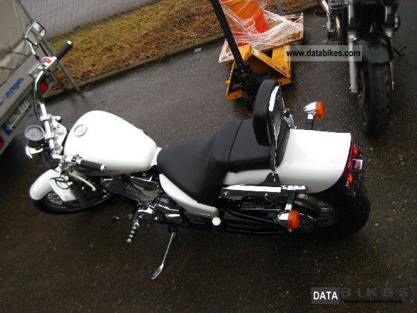 thumbnail image 2 of Max Motosports 525 Black O-Ring Chain 120 Links - Honda VT600C Shadow VLX 600 1988-2007 2 of 5
