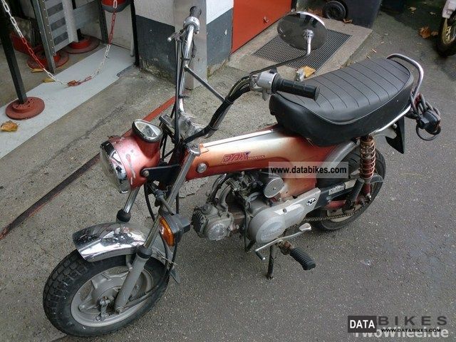 1997 Honda  Dax Motorcycle Motor-assisted Bicycle/Small Moped photo