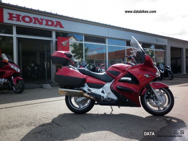 2011 Honda  Pan European Inzahlungsnahmeprämie € 3000 Motorcycle Tourer photo