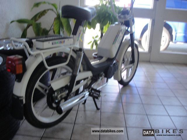 2011 Jawa  Babetta 210/122 Motorcycle Motor-assisted Bicycle/Small Moped photo