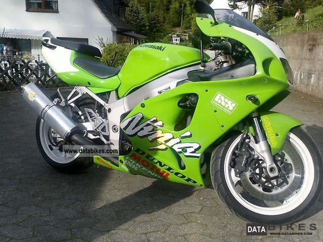 1998 Kawasaki  ZX7R Motorcycle Sports/Super Sports Bike photo
